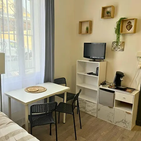 Mini Nid - Centre - Wifi - Equipe - Cosy *